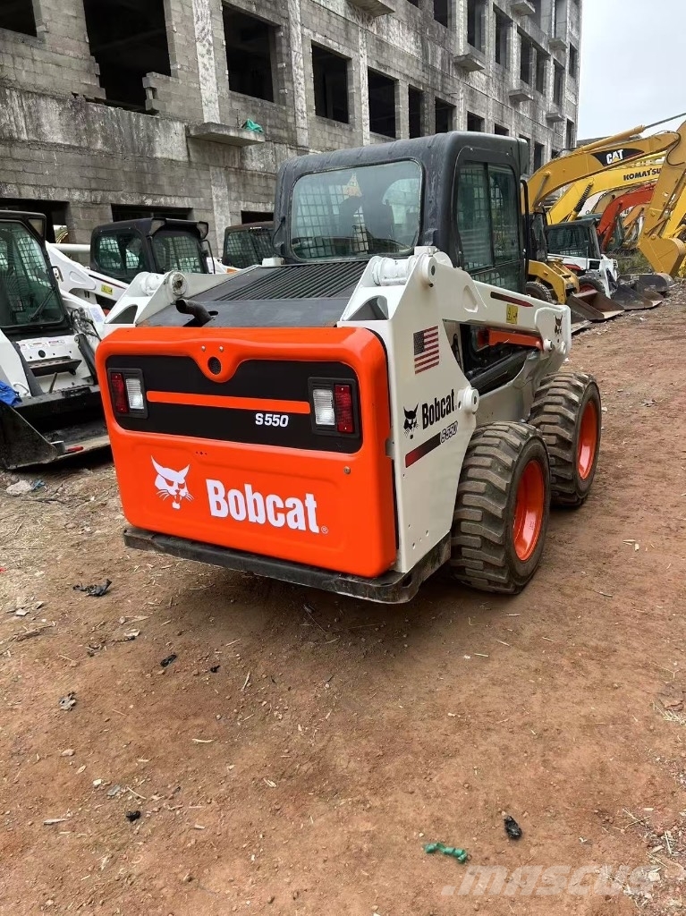Bobcat S 550 Liukuohjatut kuormaajat