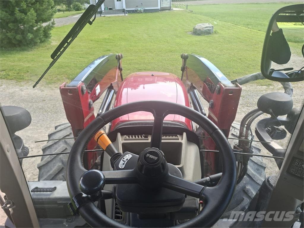 Case IH 165 Трактори
