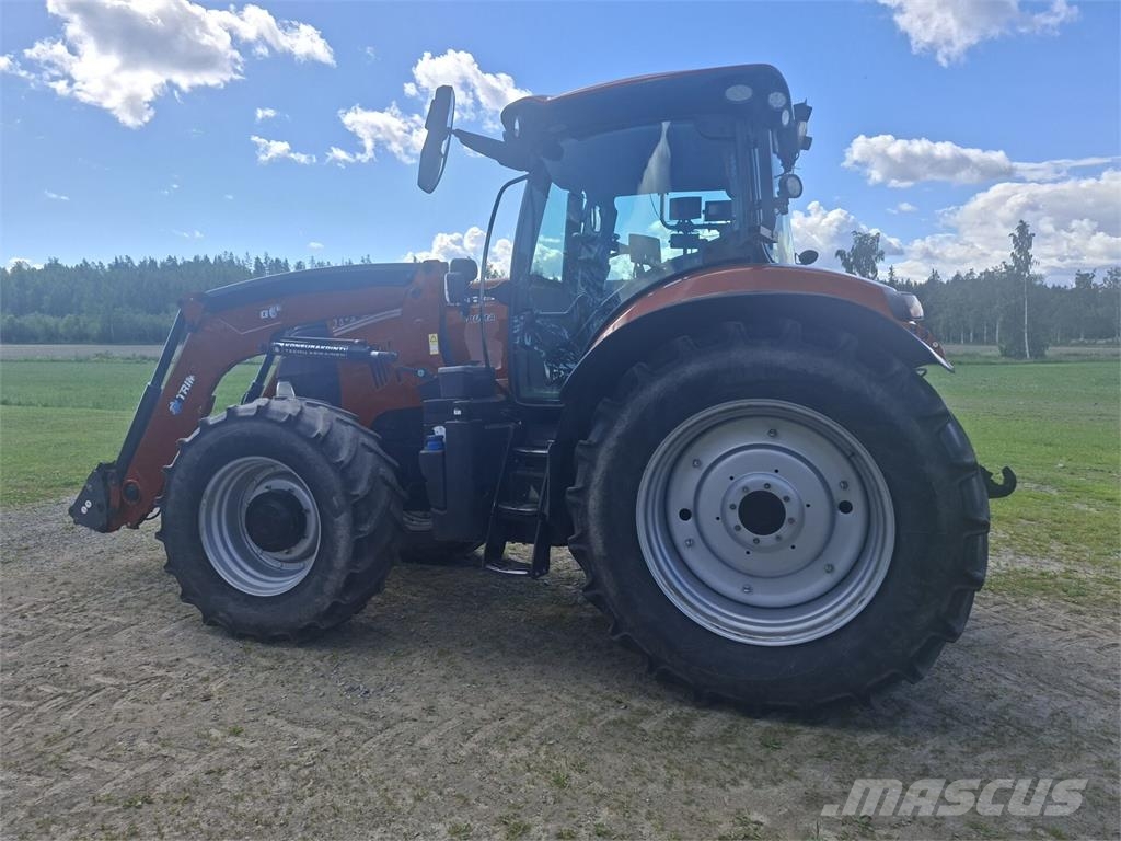 Case IH 165 Трактори