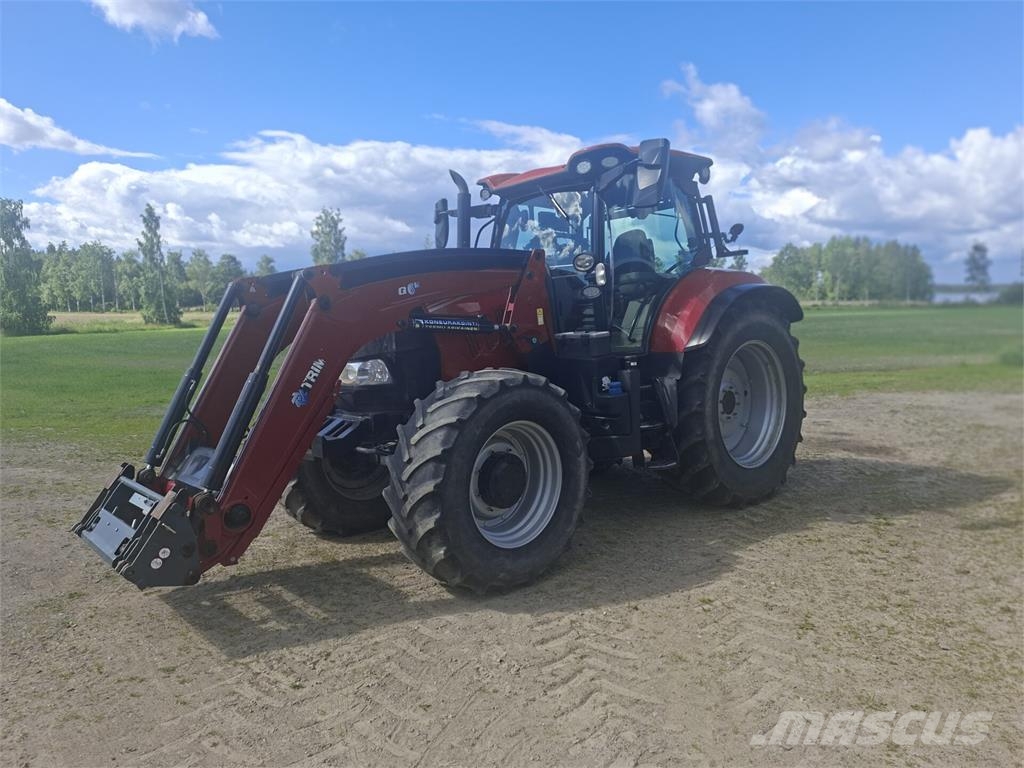 Case IH 165 Трактори