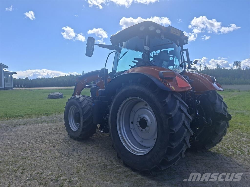 Case IH 165 Трактори