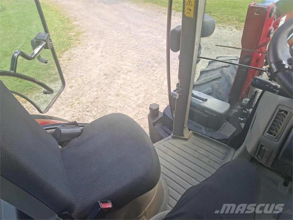 Case IH 165 Трактори