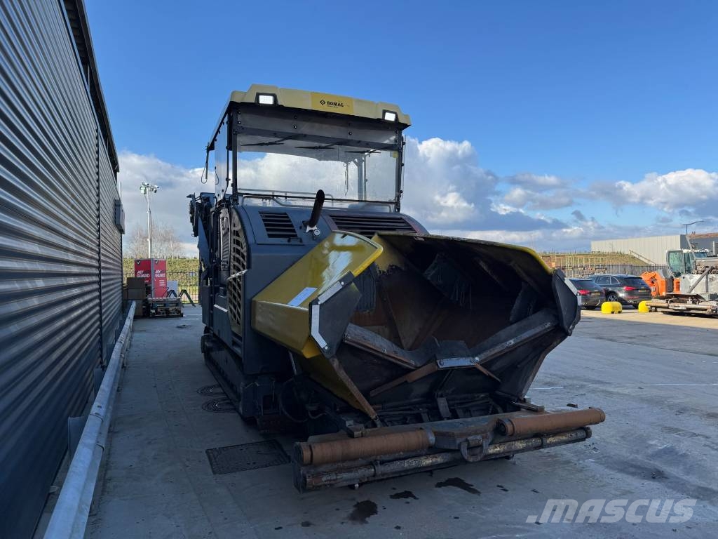 Bomag BMF 2500 S Asfaltafwerkmachines