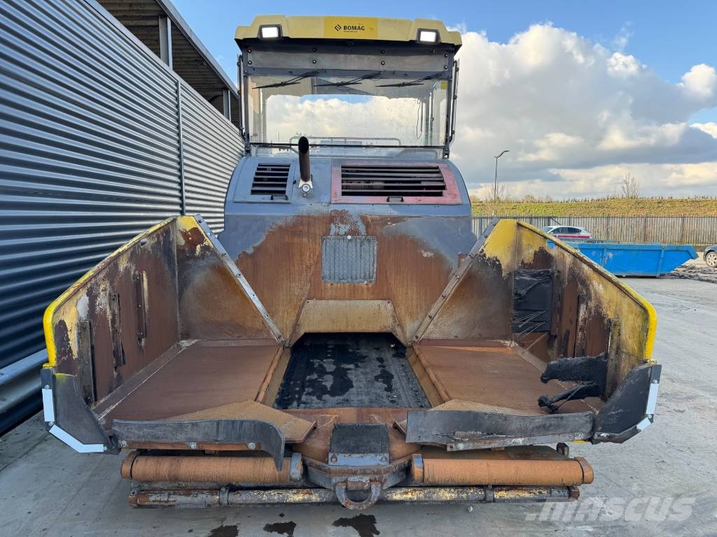 Bomag BMF 2500 S Asfaltafwerkmachines