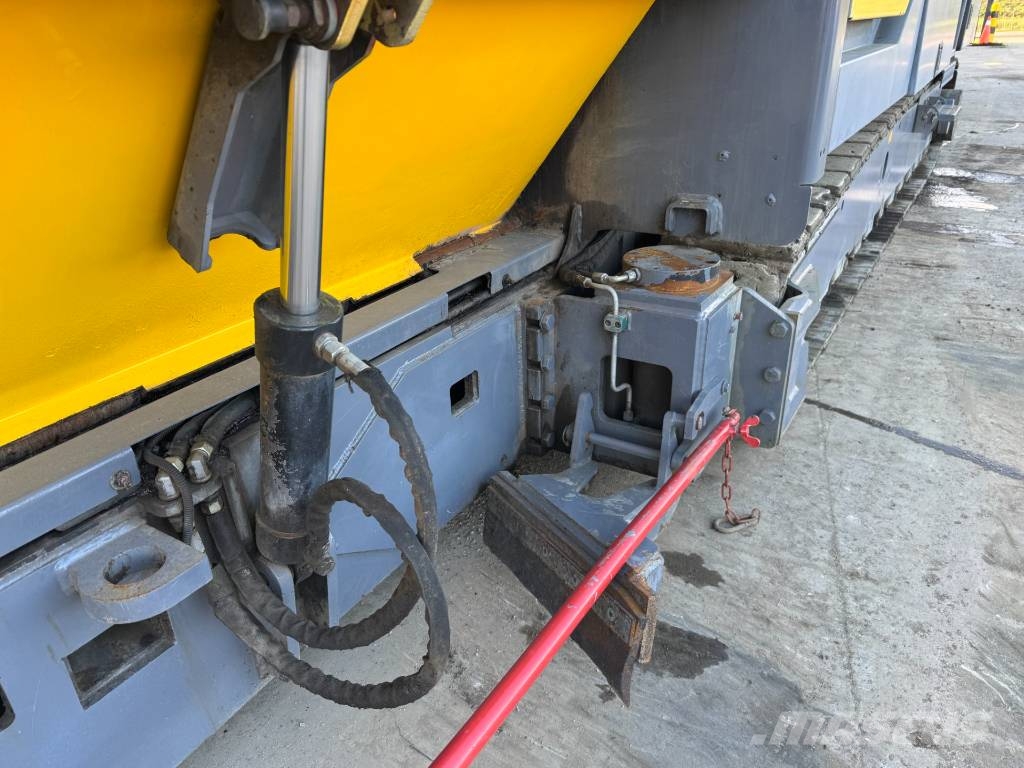 Bomag BMF 2500 S Asfaltafwerkmachines
