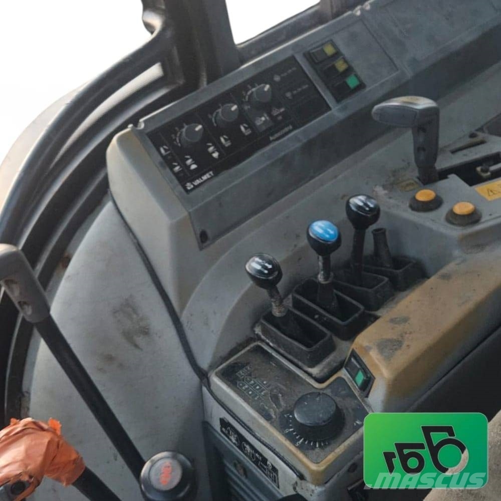 Valmet 8350. Parts 拖拉机/农用车
