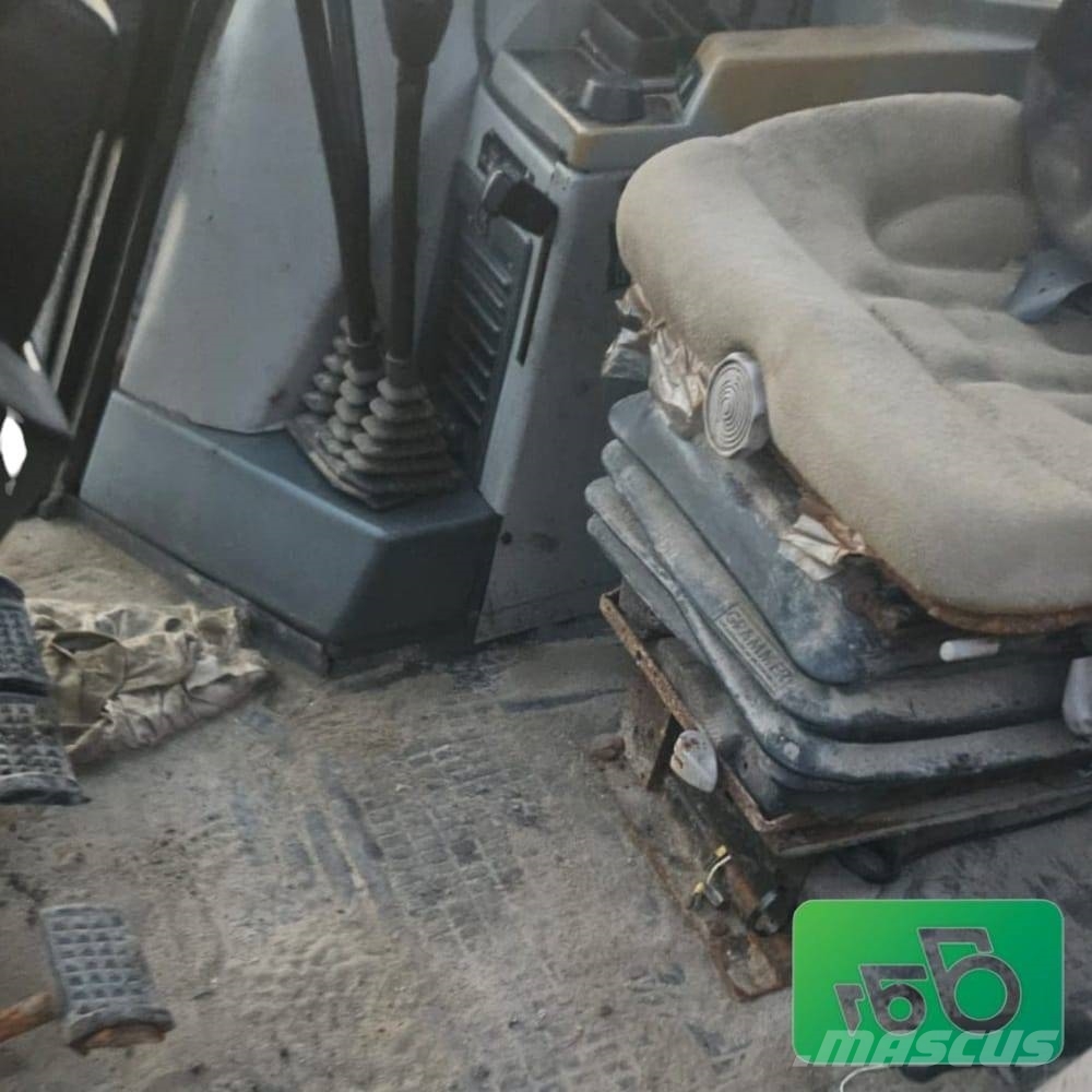 Valmet 8350. Parts 拖拉机/农用车