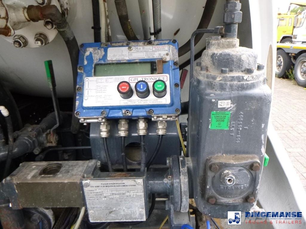 Renault Premium 280.19 4x2 gas tank 19.2 m3 / 1 comp Camiones cisternas