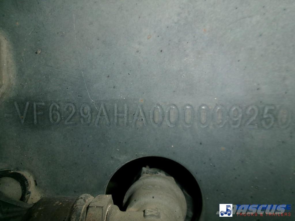 Renault Premium 270 4x2 fuel tank 13.8 m3 / 4 comp Tankwagen