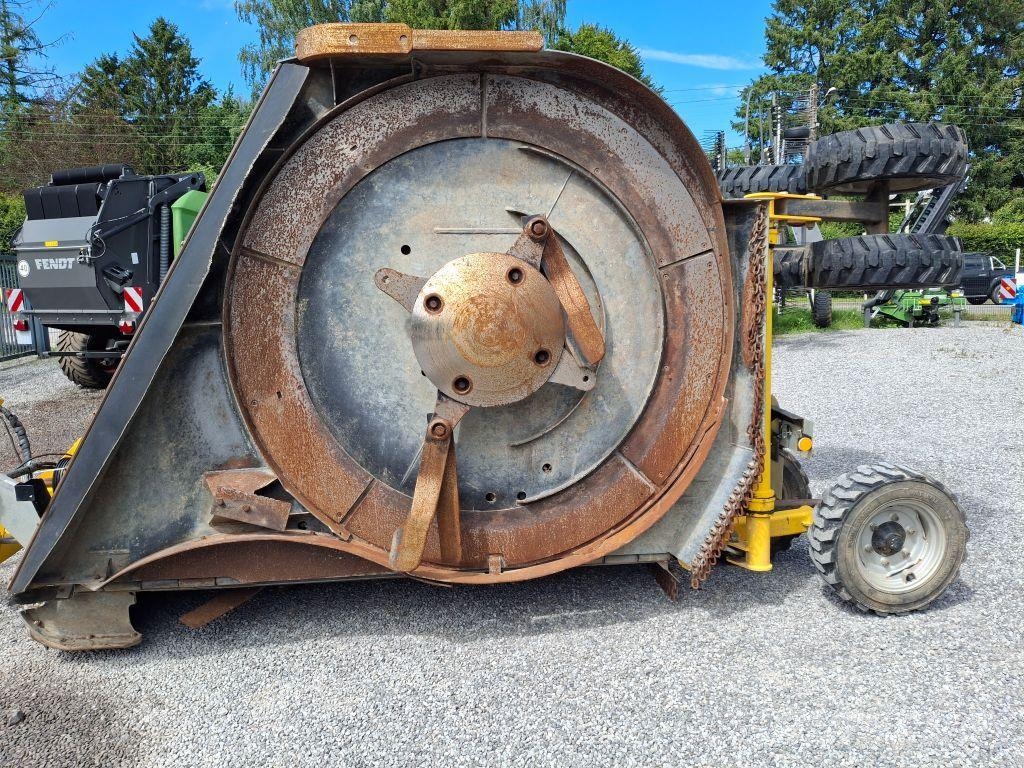 Bednar Mulcher MZ6000 جراشات