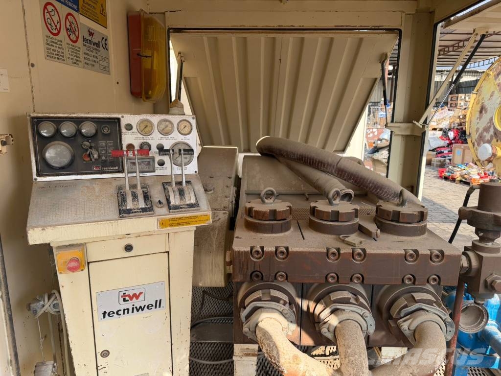 Tecniwell TW352 Screed pumps