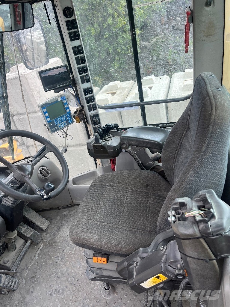 Volvo L220G Hjullastere