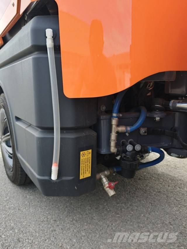Dulevo 850 MINI YANMAR EU6 Підмітальні машини