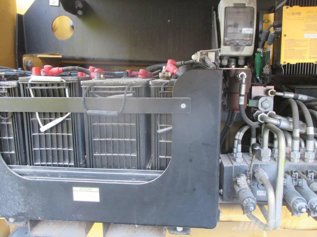 Niftylift HR 28 HYBRID Strēles pacēlāji