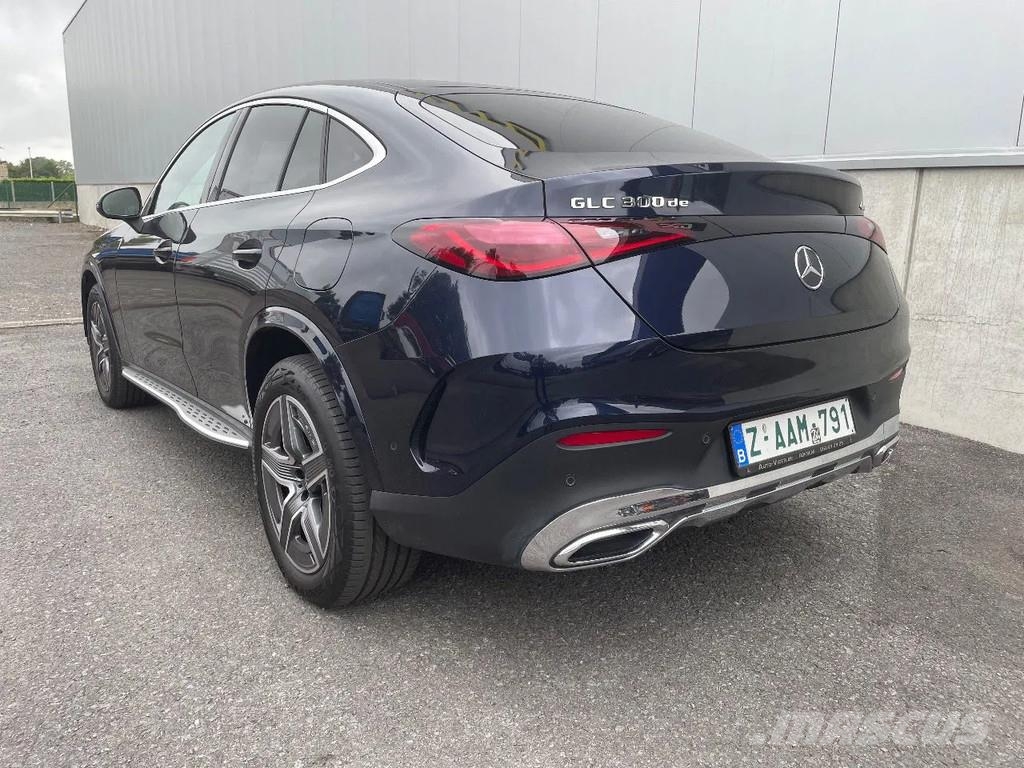Mercedes-Benz GLC 300de - coupe- AMG - Stuur assistent - Distron Cars