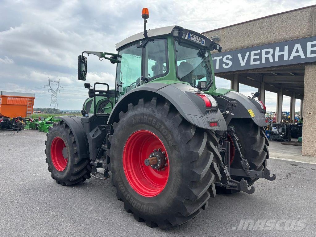 Fendt 824 VARIO PROFI + MOTEUR NEUF Traktorer
