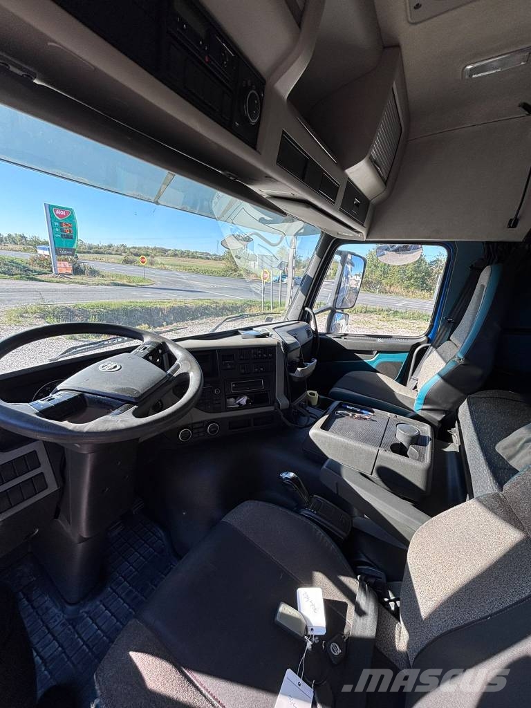 Volvo FM وحدات الجر