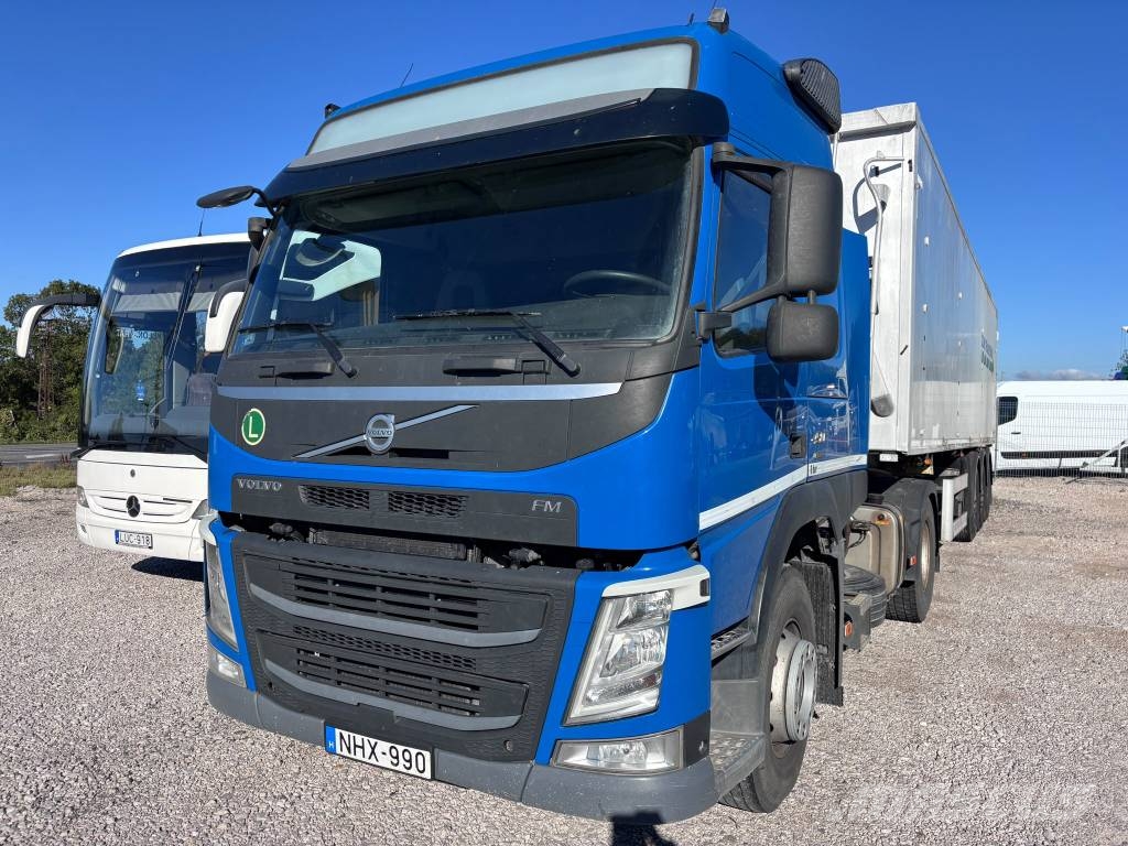 Volvo FM وحدات الجر