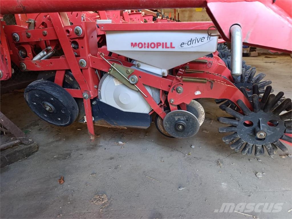 Kverneland Monopill e-drive II 24 Reihen Präzisionssaatmaschinen
