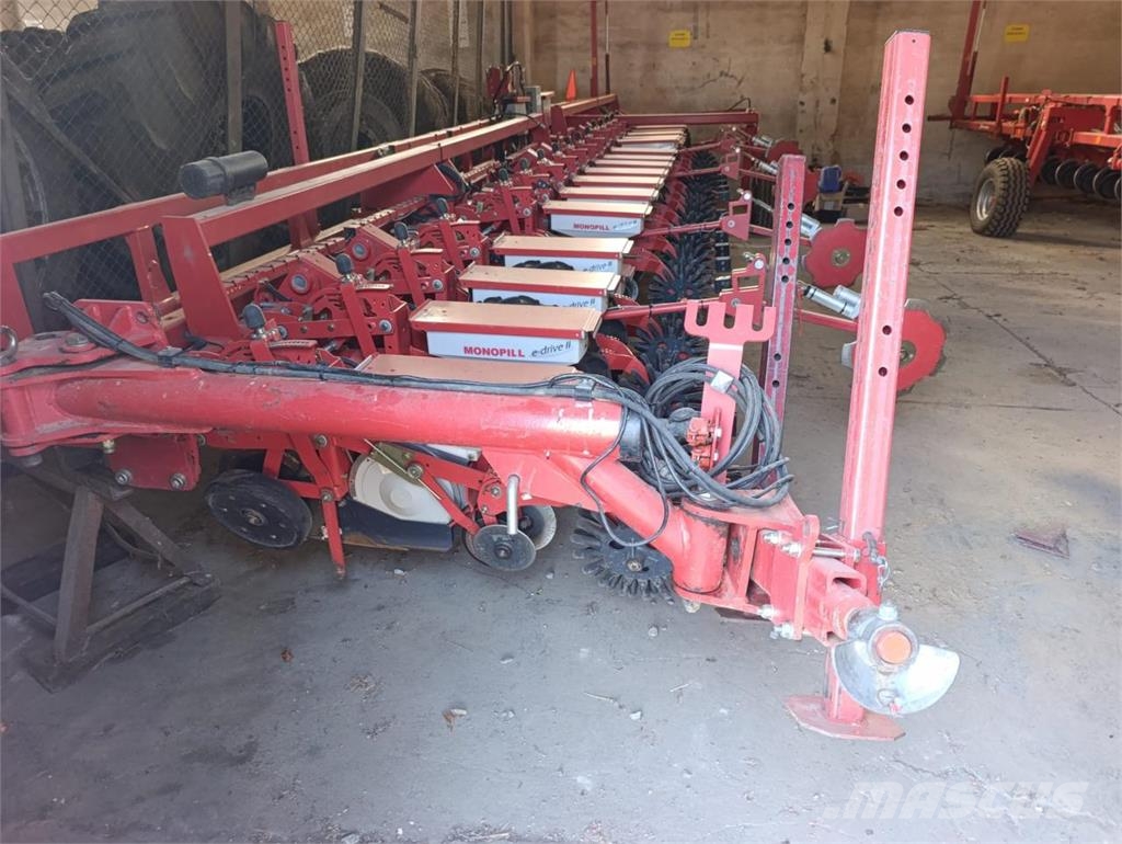 Kverneland Monopill e-drive II 24 Reihen Präzisionssaatmaschinen