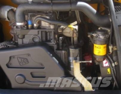 JCB 531 - 70 TURBO 4x4x4 - 7.0m / 3.1t. Verreikers