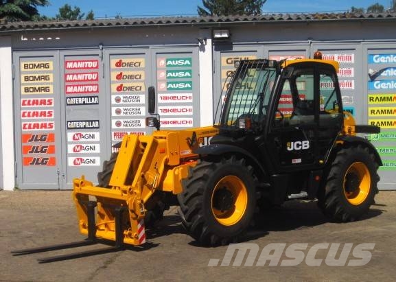 JCB 531 - 70 TURBO 4x4x4 - 7.0m / 3.1t. Verreikers
