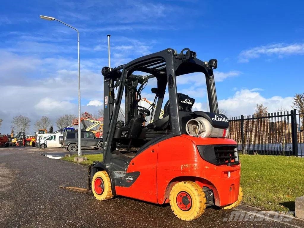 Linde H20T-01 Περονοφόρα ανυψωτικά κλαρκ με φυσικό αέριο LPG