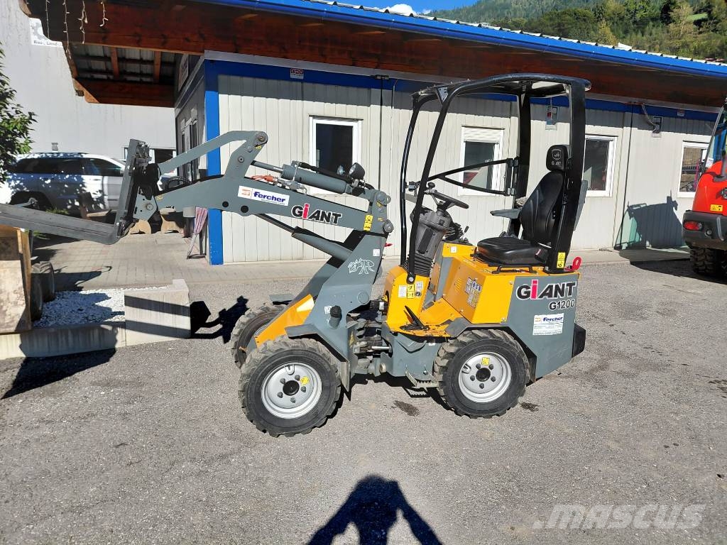 GiANT G 1200 Φορτωτάκια