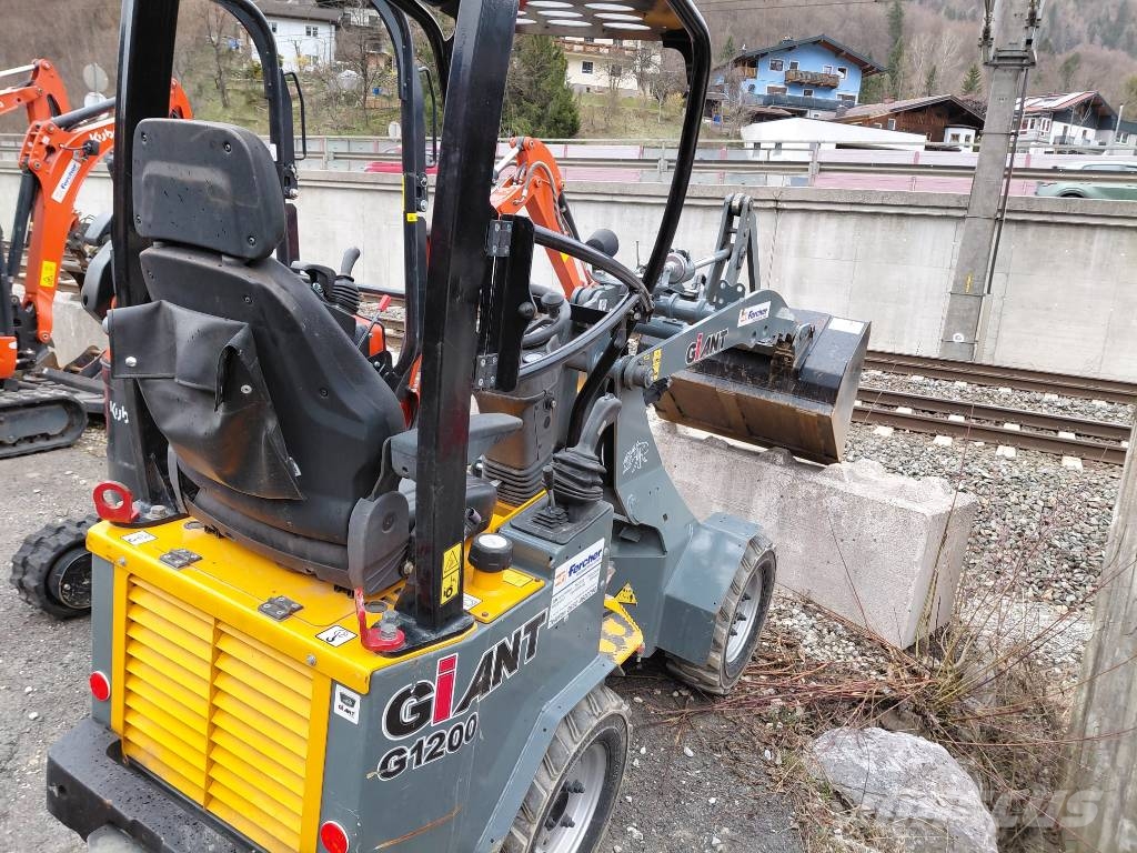 GiANT G 1200 Φορτωτάκια