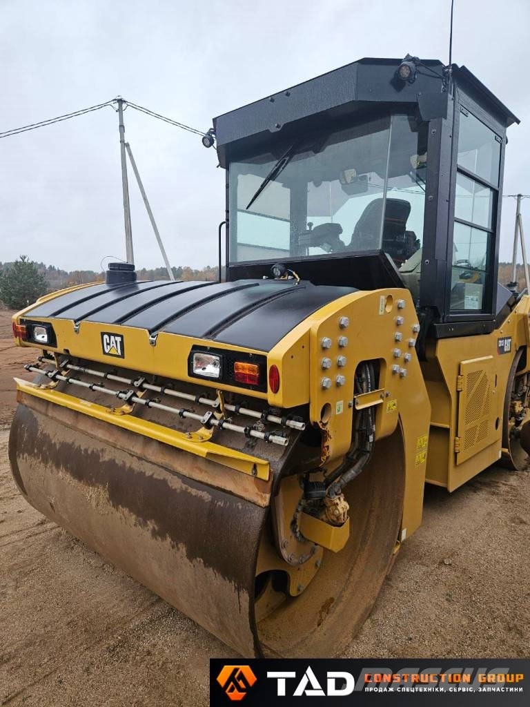 CAT CB 13 其他压路机
