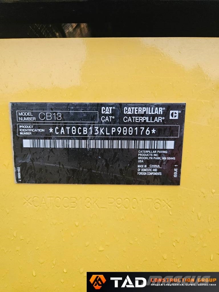 CAT CB 13 其他压路机