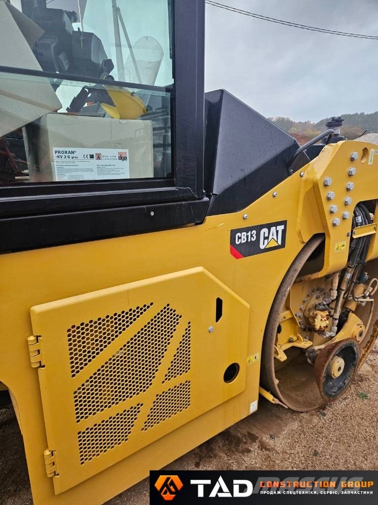 CAT CB 13 其他压路机