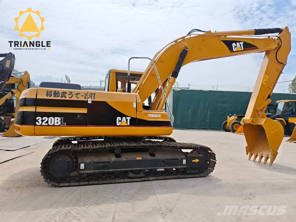 CAT 320 B L Rupsgraafmachines
