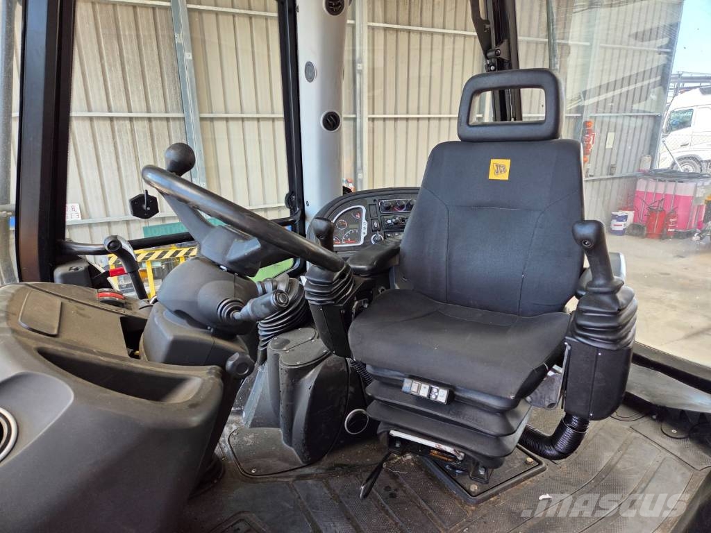 JCB 3 CX T Buldoexcavatoare