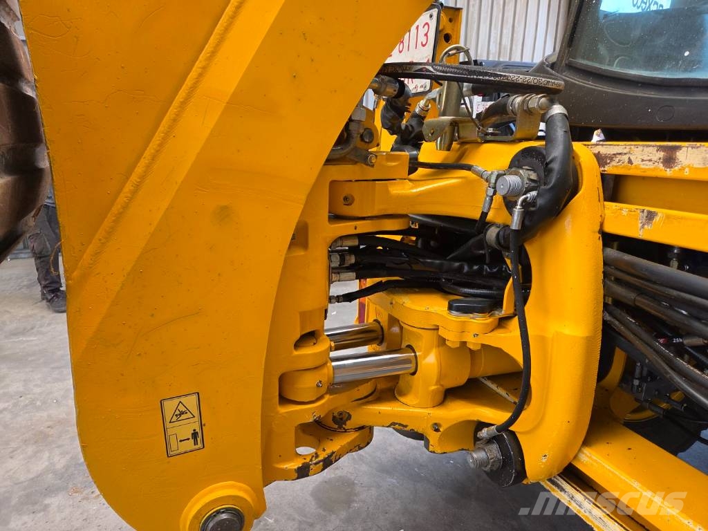JCB 3 CX T Buldoexcavatoare