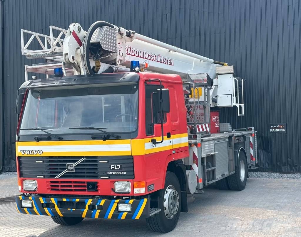 Volvo FL7 شاحنات حريق