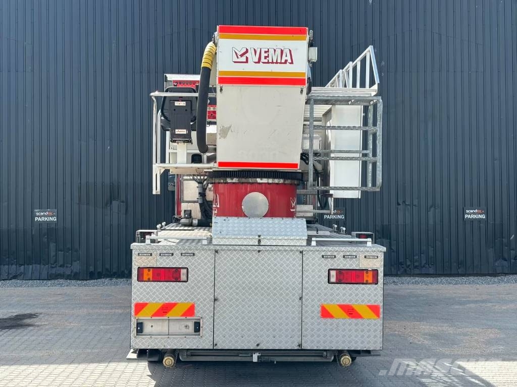Volvo FL7 شاحنات حريق