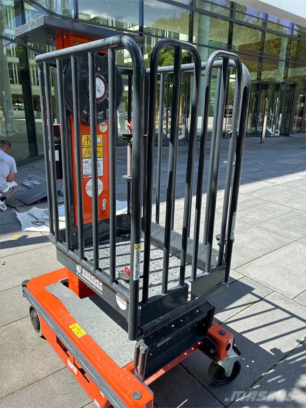 JLG Ecolift رافعات ومنصات أخرى