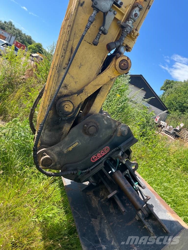 Komatsu PC 240 LC-8 Pelle sur chenilles
