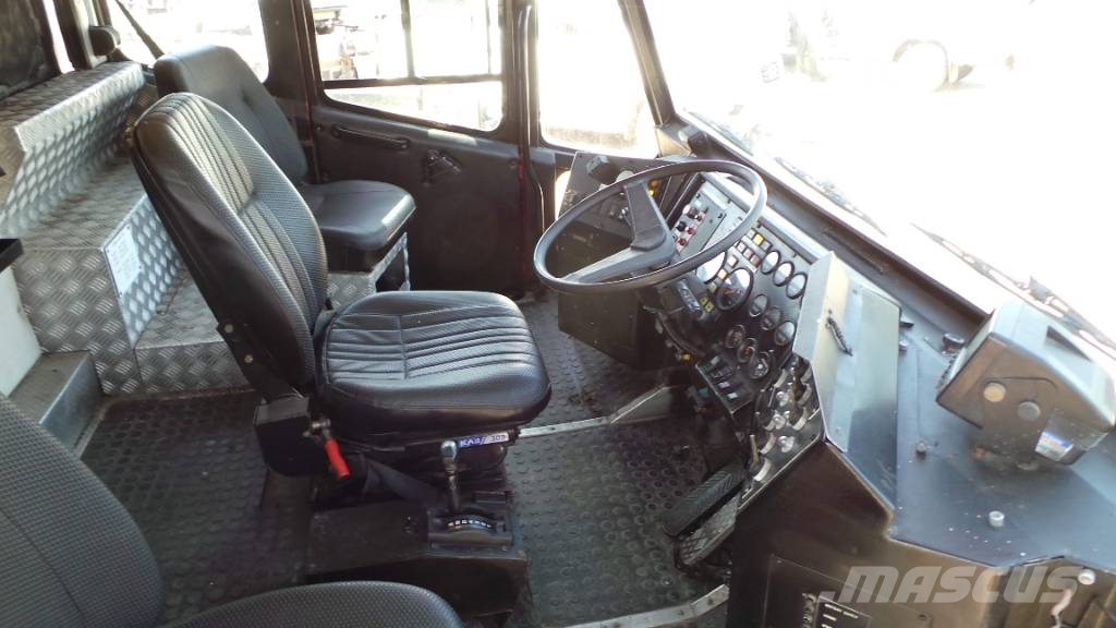 Carmichae 6x3 其他貨車