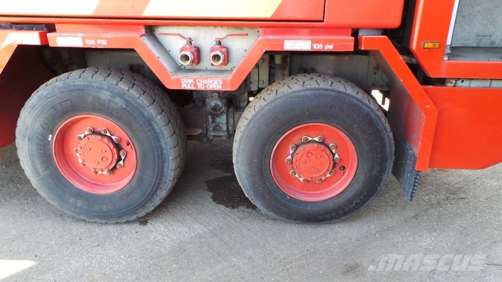Carmichae 6x3 其他貨車
