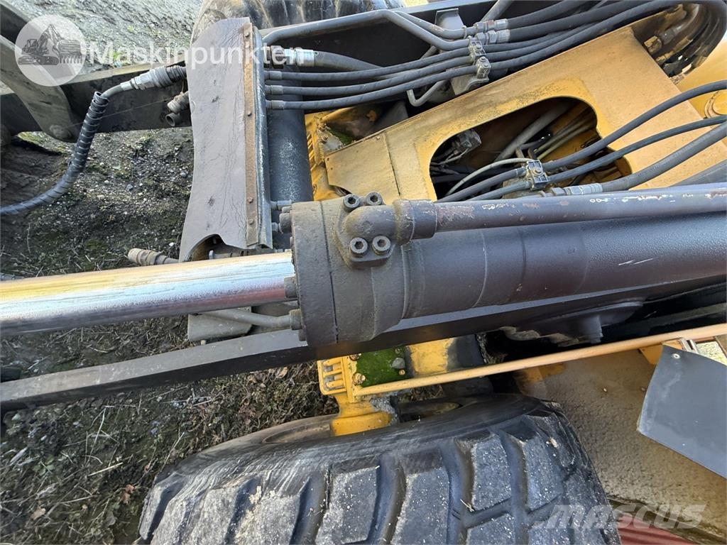 Volvo BM L70 Iekrāvēji uz riteņiem