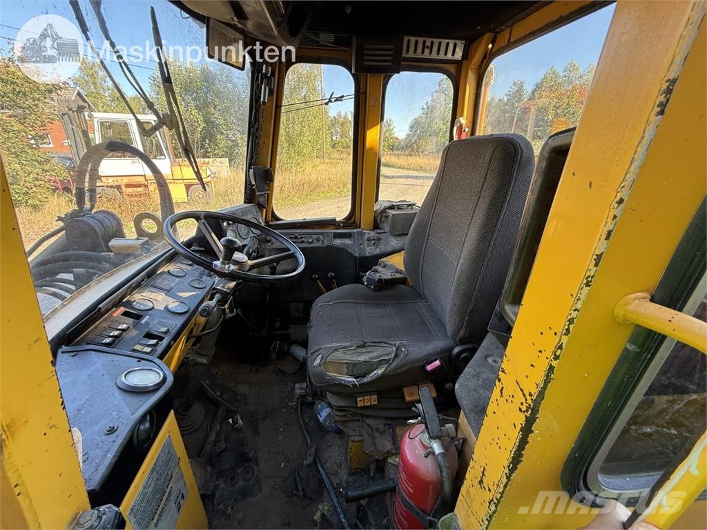 Volvo BM L70 Iekrāvēji uz riteņiem