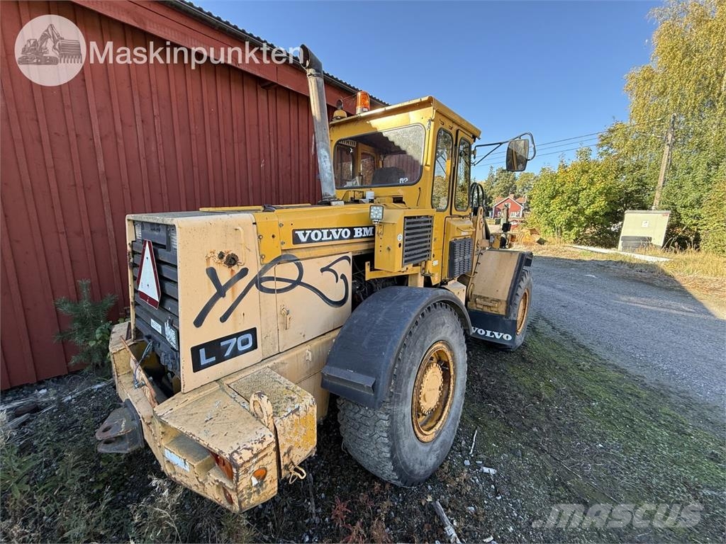 Volvo BM L70 Iekrāvēji uz riteņiem