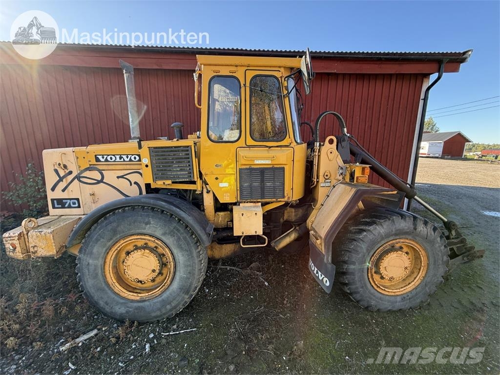 Volvo BM L70 Iekrāvēji uz riteņiem