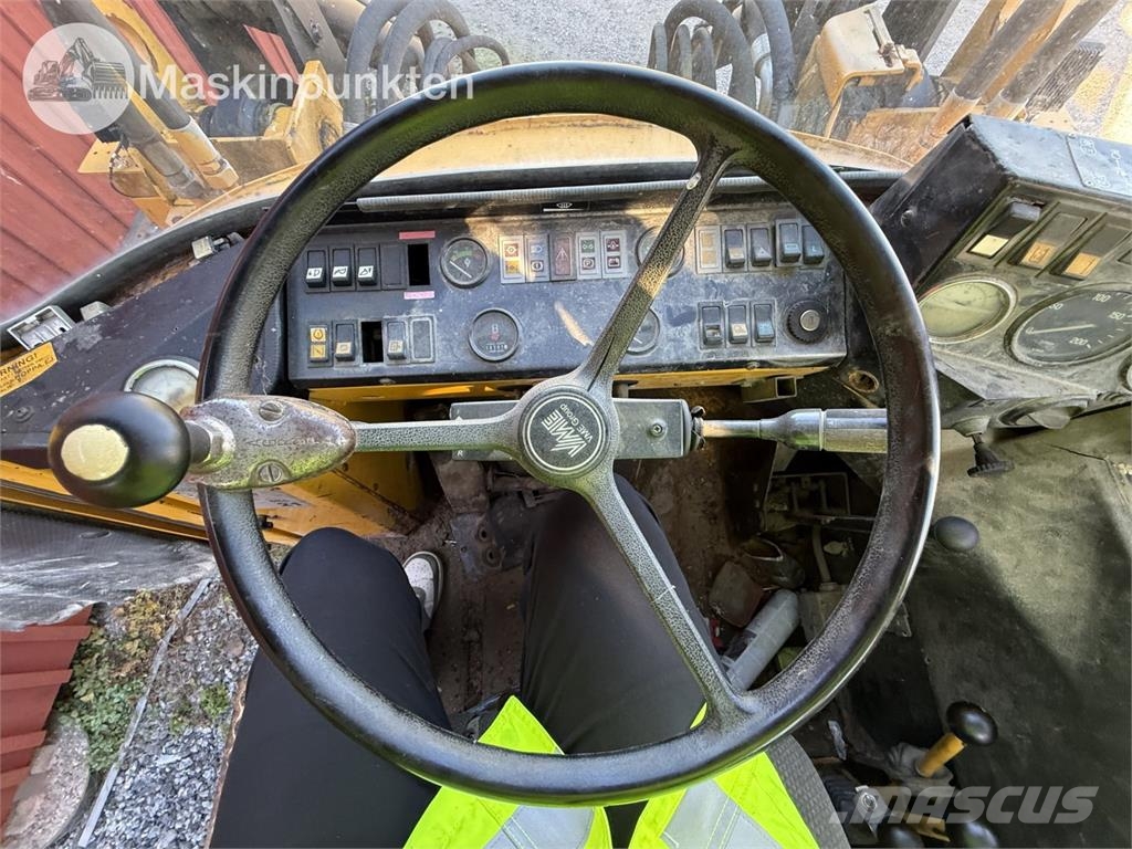 Volvo BM L70 Iekrāvēji uz riteņiem