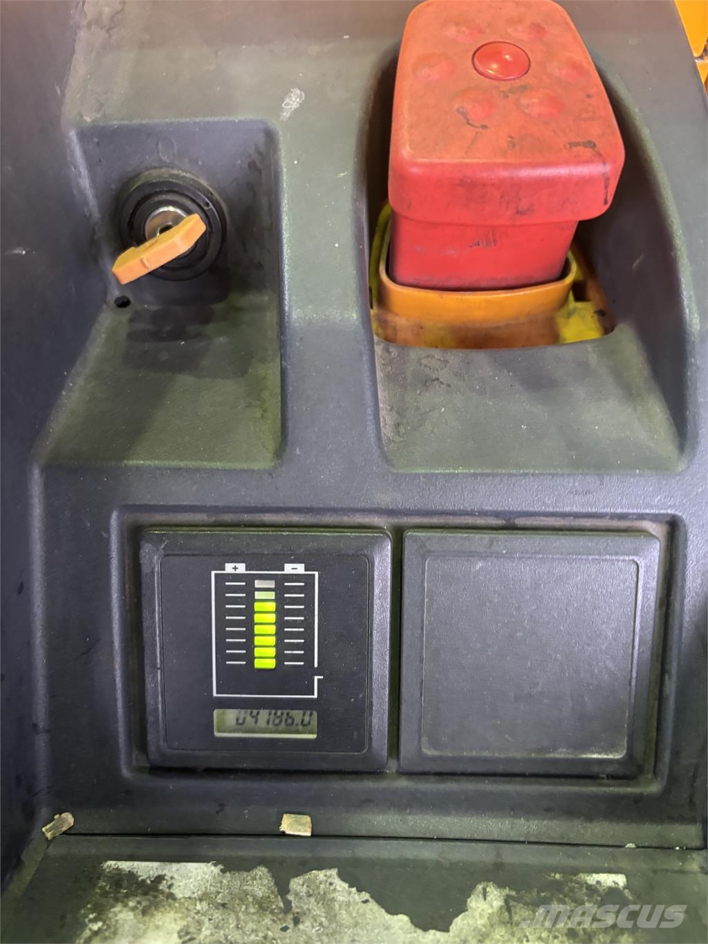 Jungheinrich ERE 225 Waage --> res. CP 16.09.2026! Ručni električni viljuškar