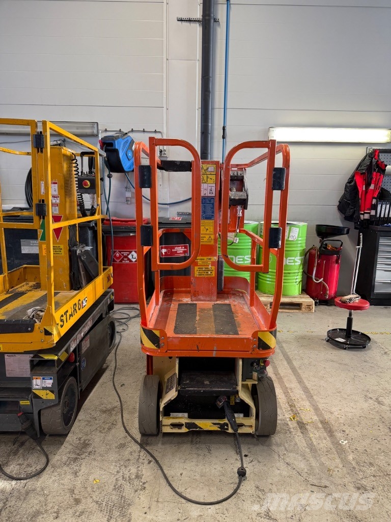 JLG 1230 ES Schaarhoogwerkers