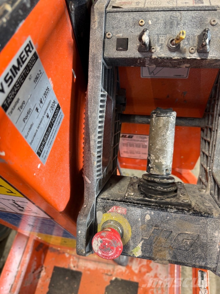 JLG 1230 ES Schaarhoogwerkers