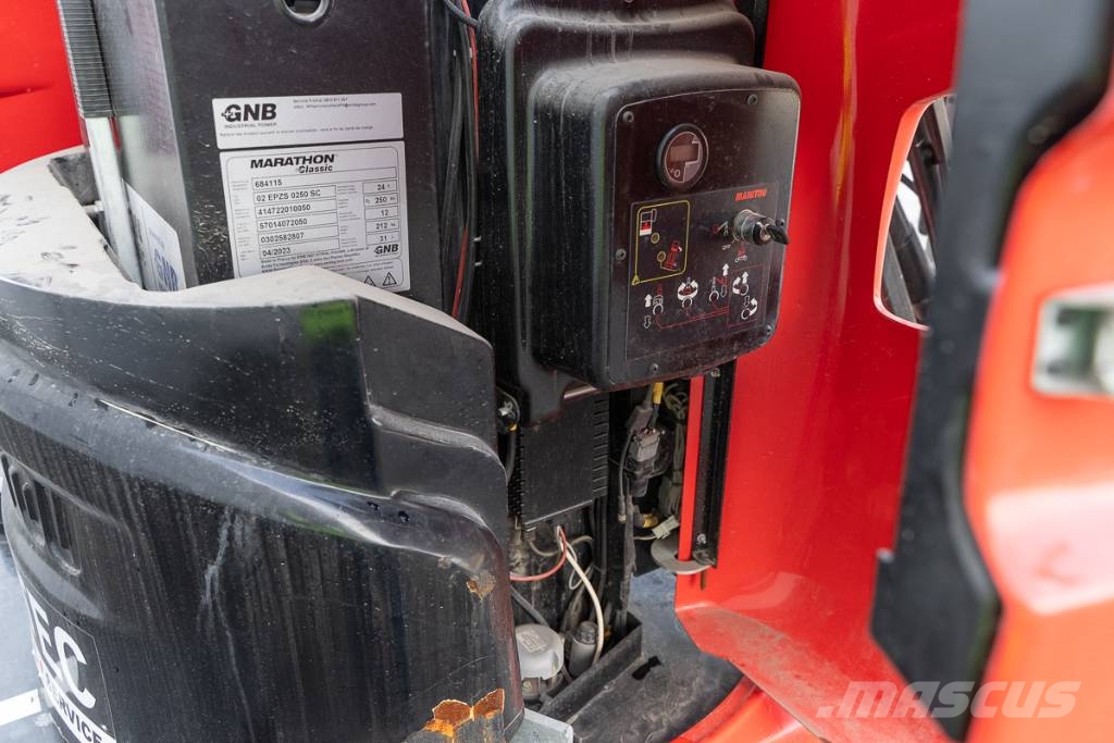 Manitou 100VJR Gelenkteleskoparbeitsbühnen
